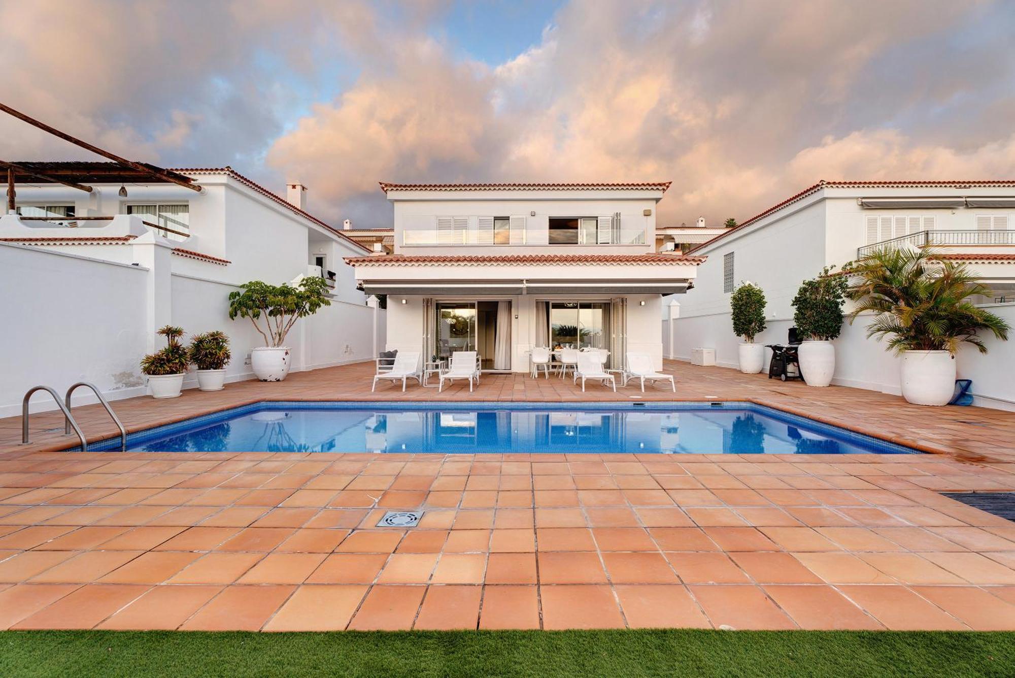 Espectacular Villa Aurora By Paramount Holidays 圣地亚哥港 外观 照片
